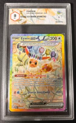 Pokémon TCG – Eevee ex Rara Segreta 167/131 – GRAAD 9 – Evoluzioni Prismatiche – Italiano
